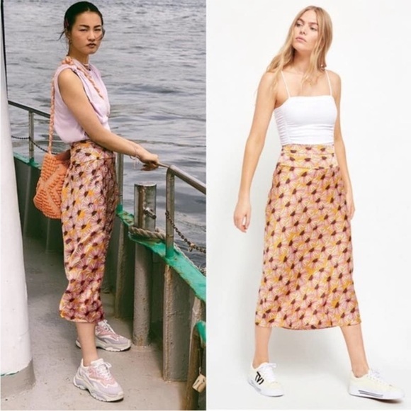 FREE PEOPLE Normani Bias Floral Printed Midi Skirt Drapey in Honey Size 4 NEW - Picture 4 of 15